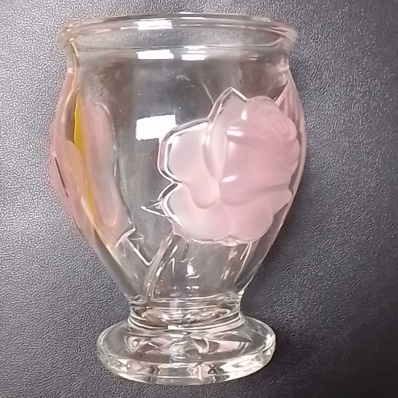 Teleflora Glass Made In France Clear Pink Frosted Raised Roses 6" Footed Vase - Picture 2 of 8